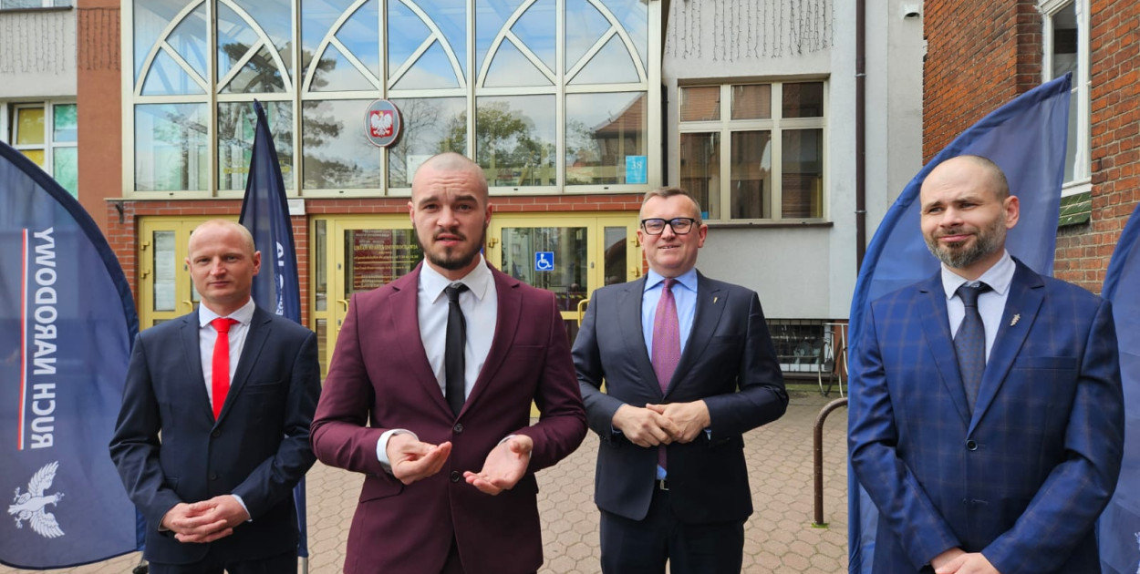 Konferencja prasowa Konfederacji Inowrocław - Ruch Narodowy