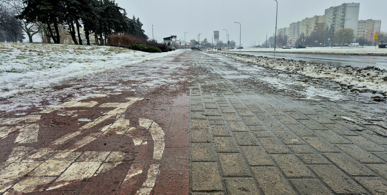 rolKI24.INFO - Lodowisko zamiast asfaltu. Ulice dziś dają popalić