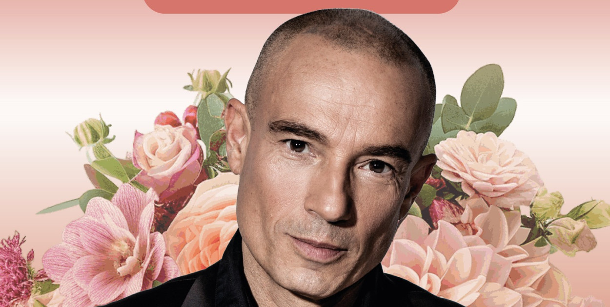 Recital z okazji Dnia Kobiet w Janikowie. Na scenie Stachursky