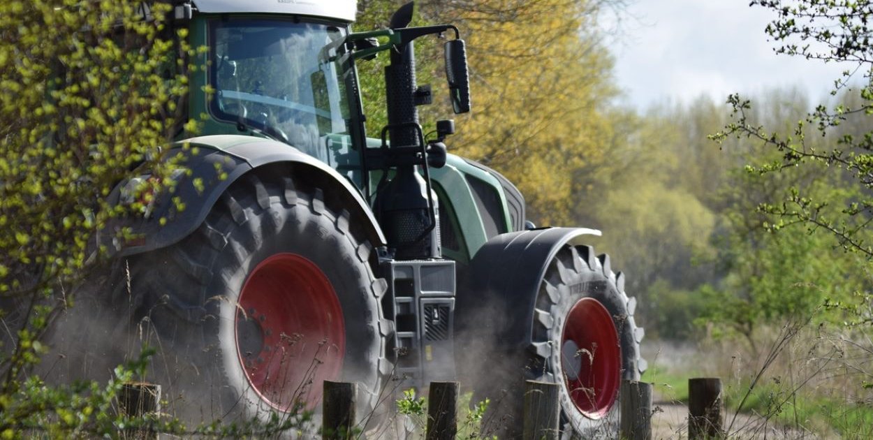 Kompleksowa renowacja ciągnika oraz maszyn rolniczych krok po kroku