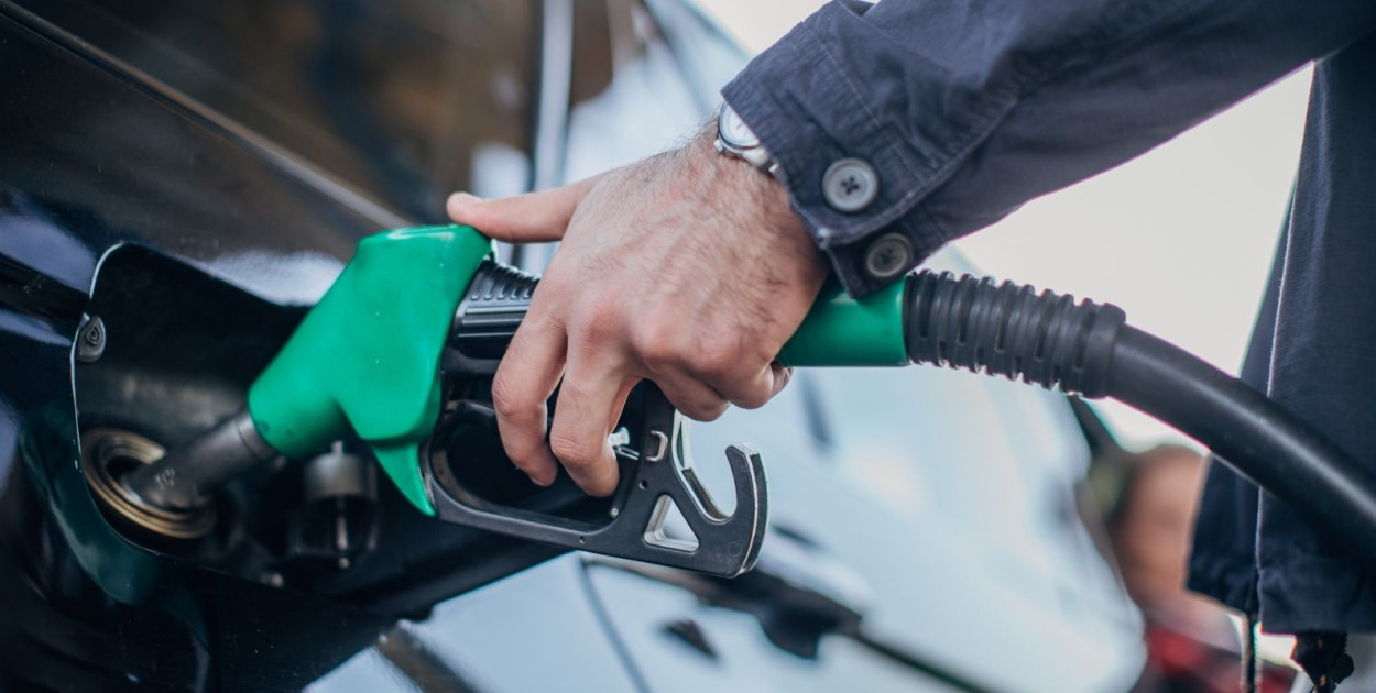 Rzecznik rządu: na dniach będzie zaproponowane rozwiązanie ws. cen paliw