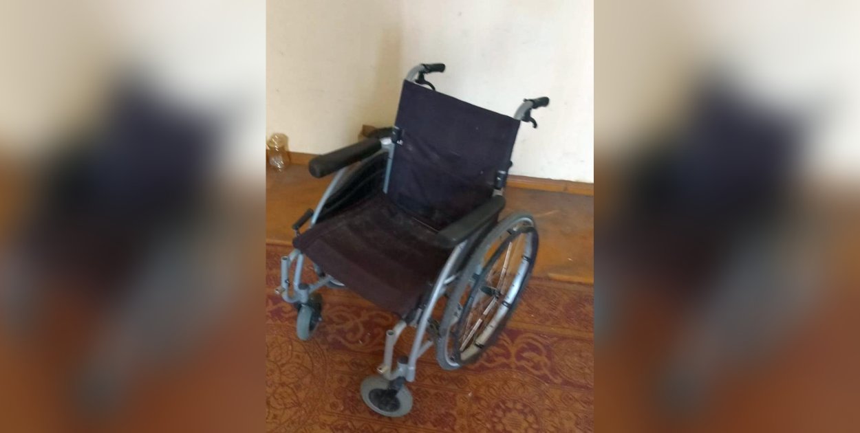 Ukradł inwalidzki wózek, żeby odwieźć pijanego kolegę