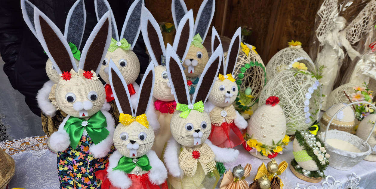 W Inowrocławiu zrobiło się świątecznie. Wielkanocne jarmarki w centrum